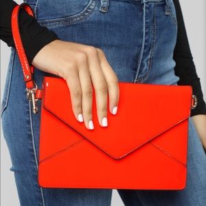 Wristlet/crossbody bag